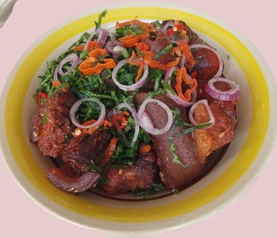  Kpomo Nkwobi – Spicy Igbo Cow Skin Delight